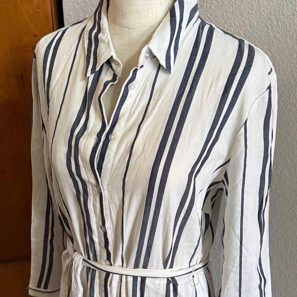 Philosophy Women's White and Black Striped Button-Front Shirt Dress - Picture 2 of 12